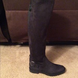 **never worn***Over the knee suede boots